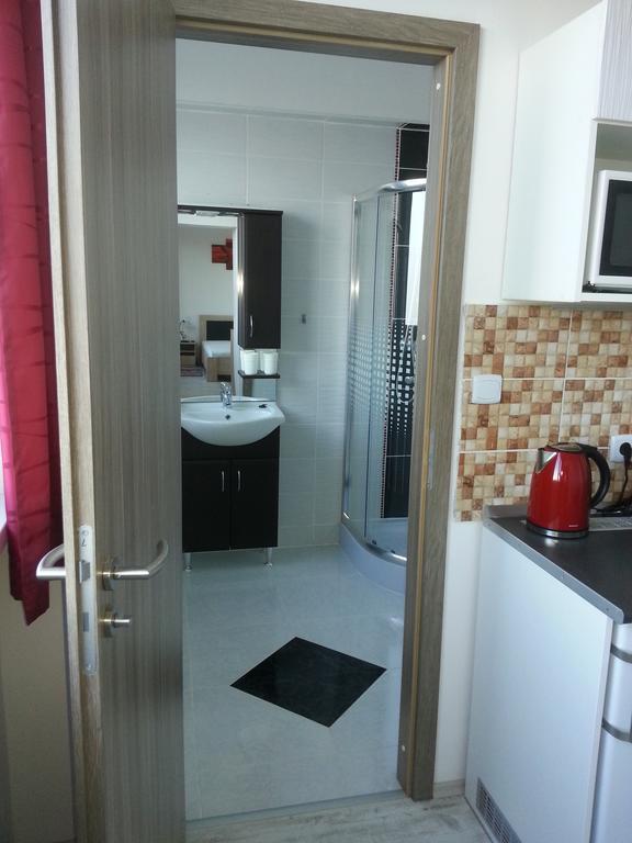 Downtown Apartment Miskolc Extérieur photo