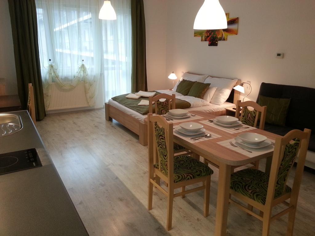Downtown Apartment Miskolc Extérieur photo