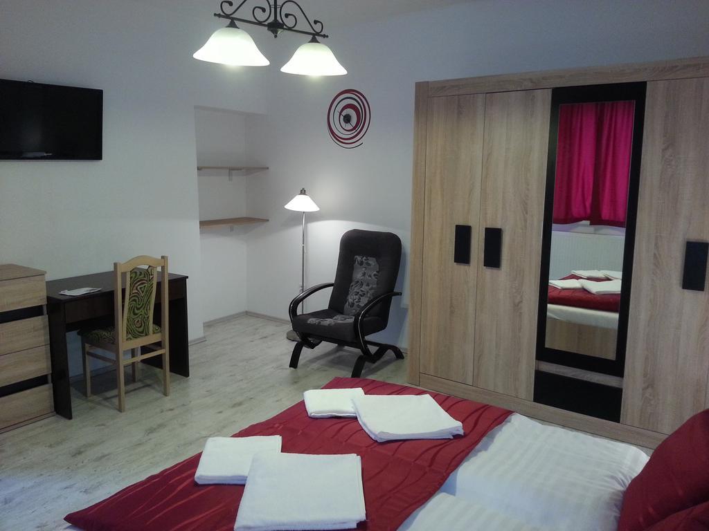 Downtown Apartment Miskolc Extérieur photo