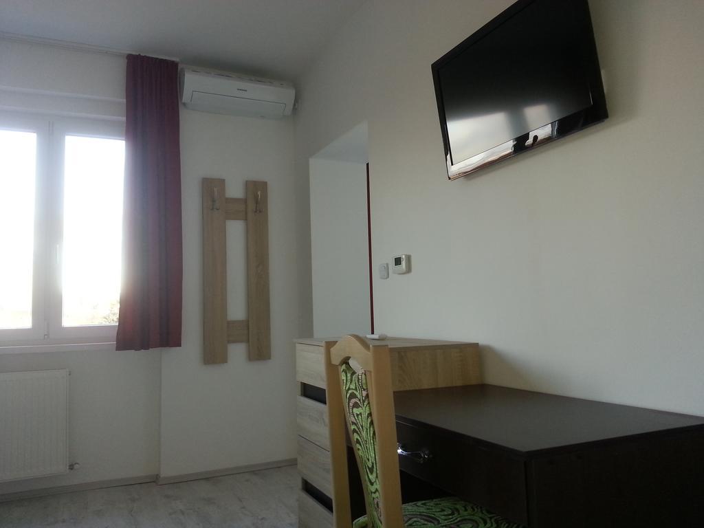 Downtown Apartment Miskolc Extérieur photo