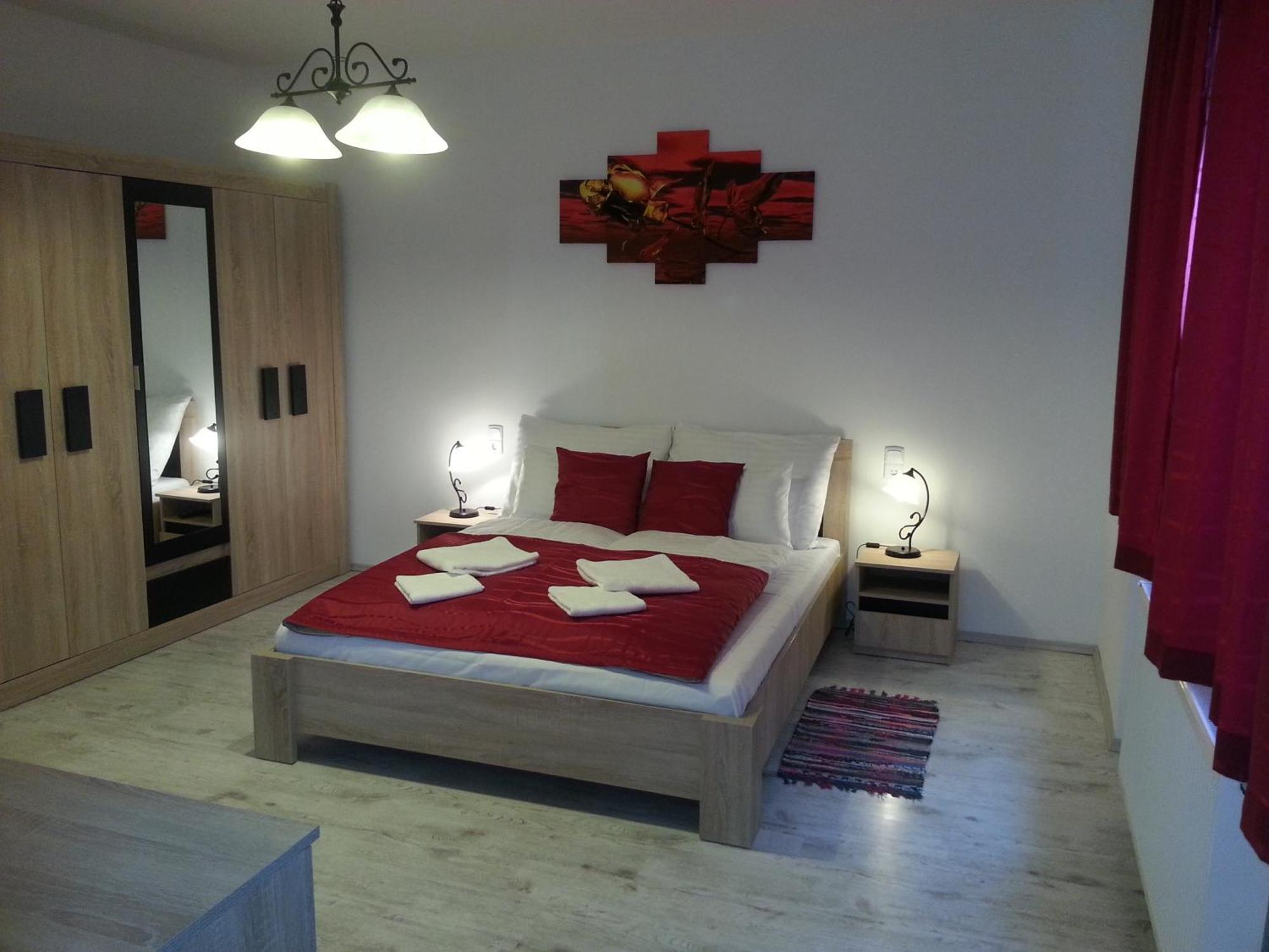 Downtown Apartment Miskolc Extérieur photo